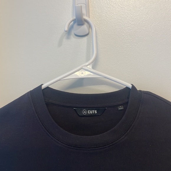 CUTS tomboy tee in black - Picture 2 of 2